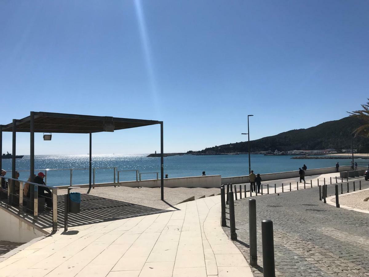 Blue Bay Beach Apartment Sesimbra Exterior foto